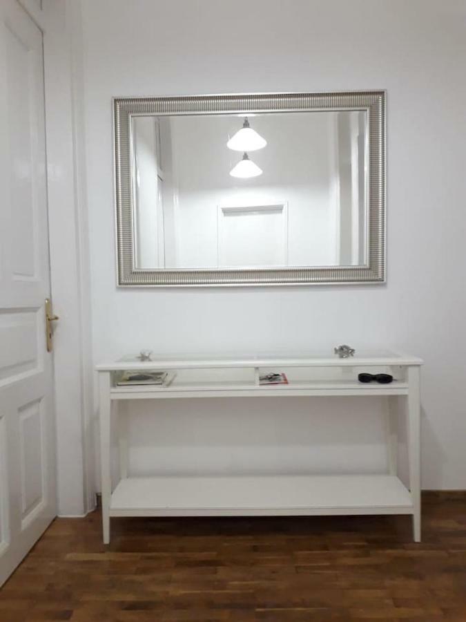 Apartamento La Dolce Vita, Luxury In The Absolute Center Burgas Exterior foto